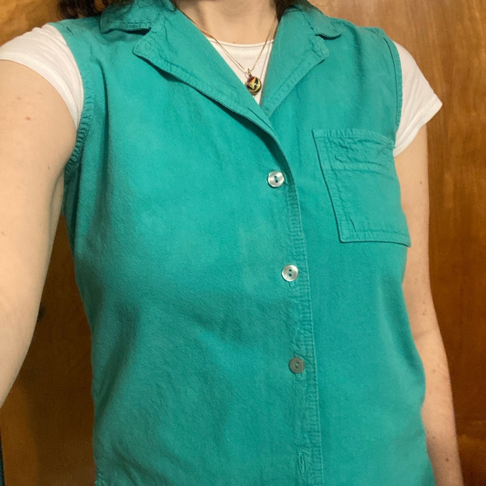 Erika Turquoise Sleeveless Button-Down Shirt